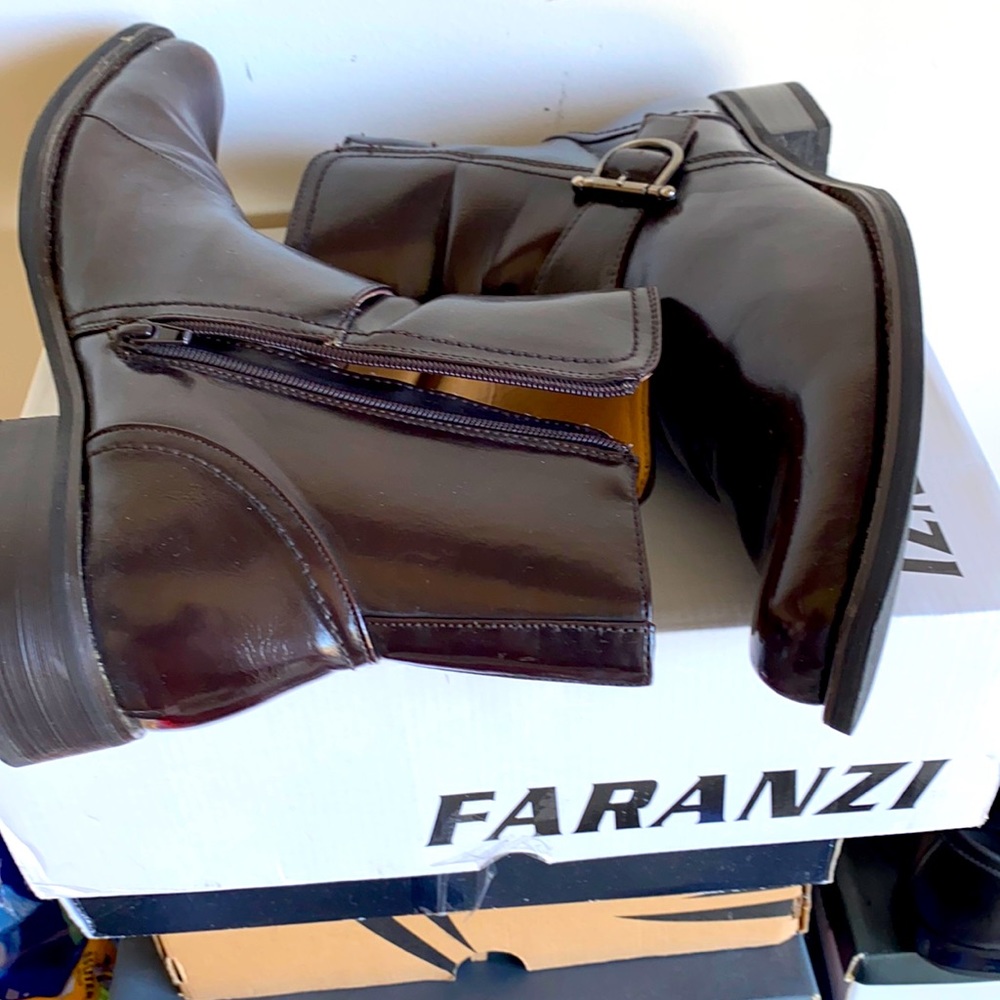 Men dress boot